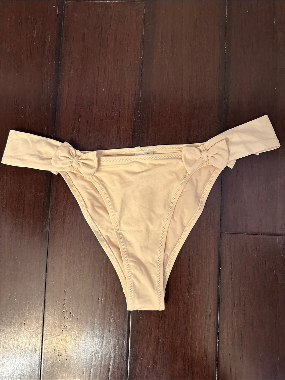 3/$30 BNWT Luxury brand Syla by Sylvia Cachay Brazilian bikini bottoms cream